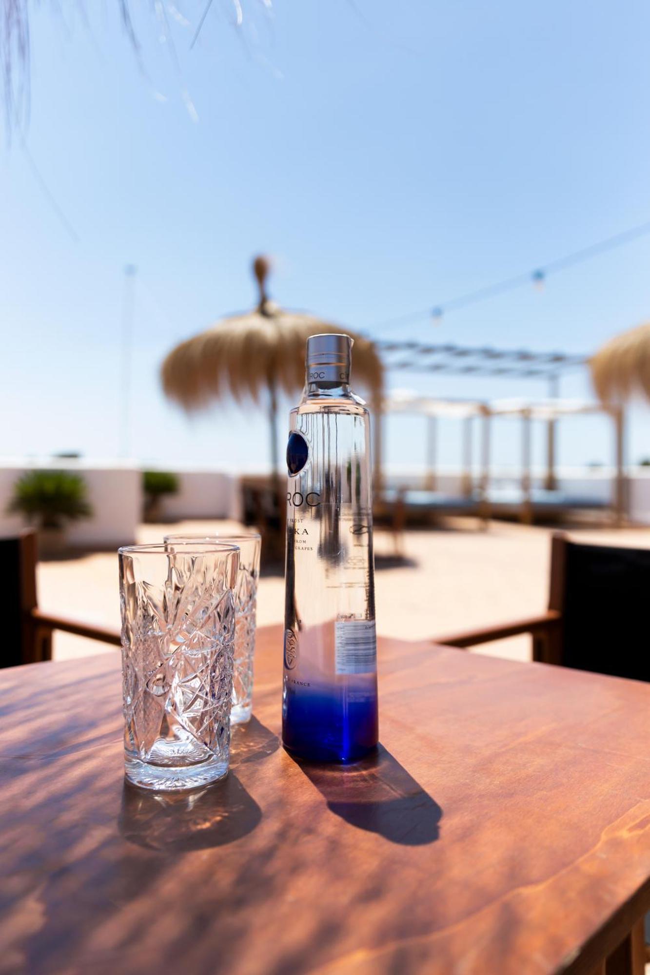 Hostal Cala Llombards Экстерьер фото